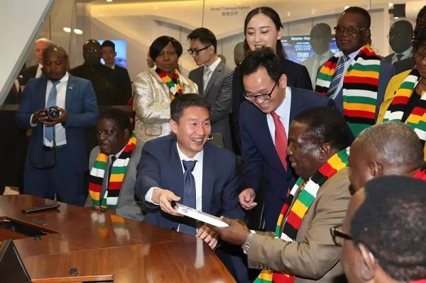 1522828666696576.jpg 17.jpg