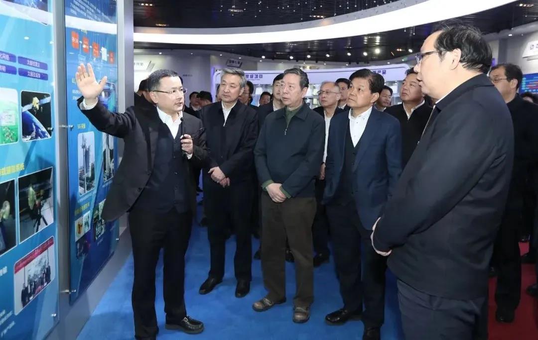 1586483686429496.jpg 410.2.jpg