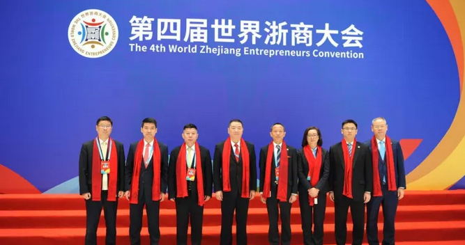 1512441815843921.png blob.png