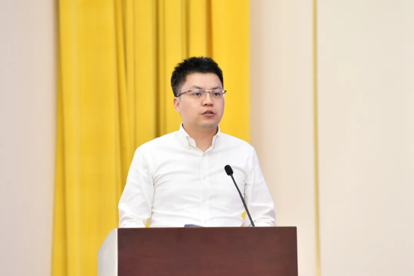 1758513381897350.png 1758513381897350.png