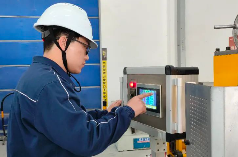 1742880818596693.png 1742880818596693.png